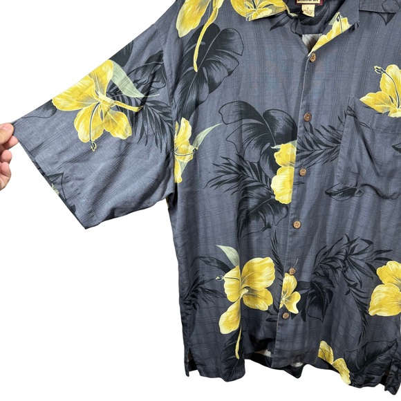 VTG Tommy Bahama Men’s Large 100% Silk Hawaiian Camp Shirt Vacation Button Down - Picture 3 of 8